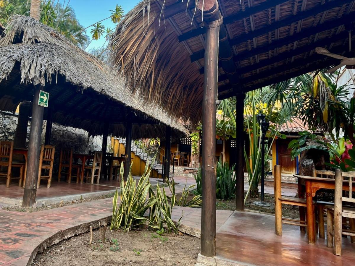 Hotel Rancho Escondito Пуэрто-Эскондидо Экстерьер фото